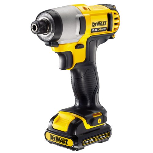 DEWALT DCF815S2 12-Volt Max 1/4-Inch Impact Driver Kit