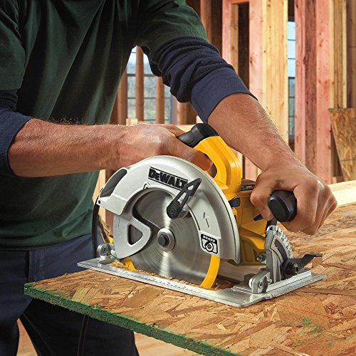 DEWALT 7-1/4-Inch Circular Saw with Electric Brake, 15-Amp (DWE575SB)