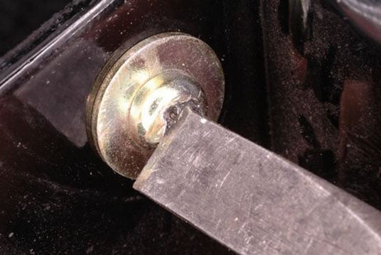 How to Remove a Torx (Star) Security Screw Without a Screwdriver? [Simple Ways]