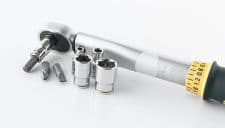Can You Use A Torque Wrench To Loosen Bolts