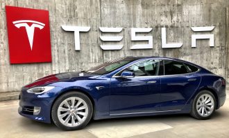 Do Teslas Come With A Spare Tire [Answered & Solutions]