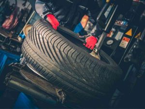 How Much Does Tire Rotation & Balancing Cost [Price Comparison]