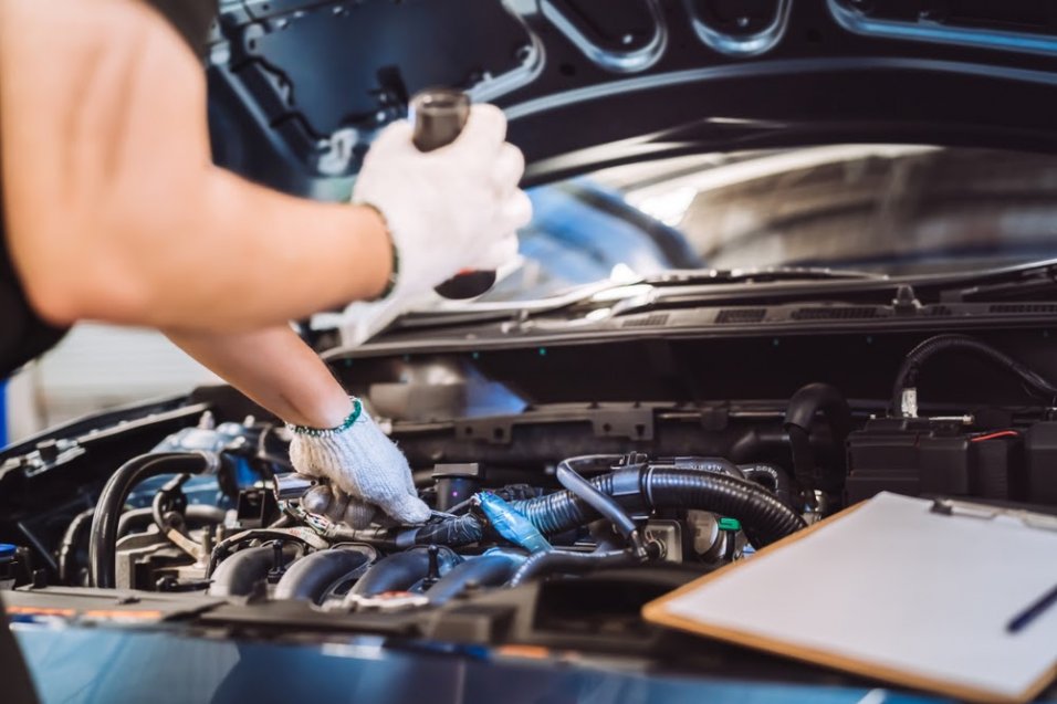 How Long Does It Take to Replace a Starter: Quick Guide to Your Vehicle’s Ignition Repair