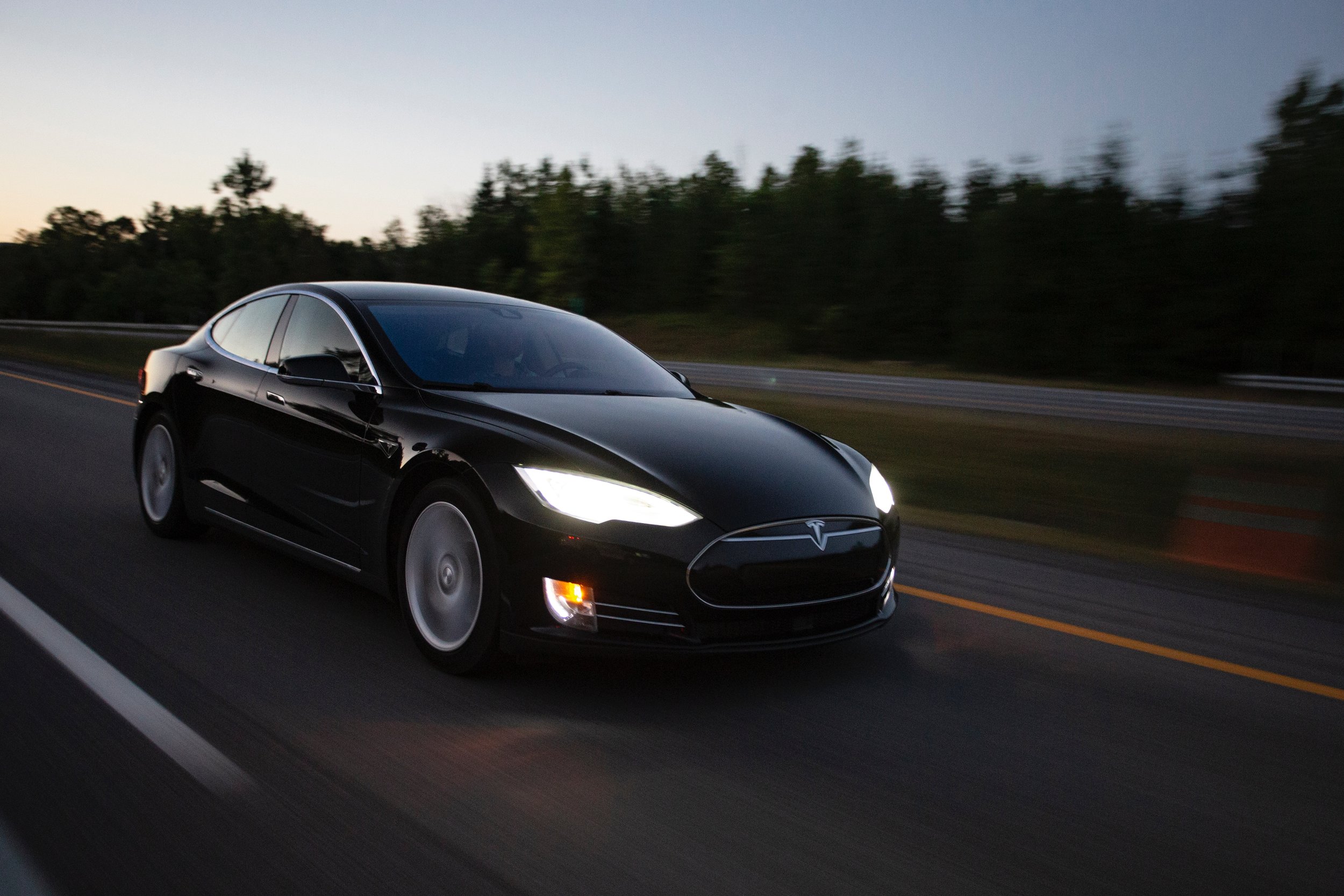 Do Teslas Have Catalytic Converters? Exploring EV Emissions Systems